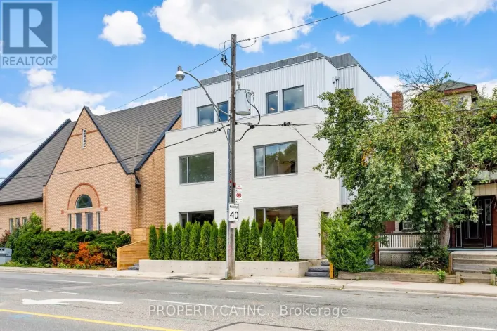 UNIT #3 - 301 KEELE STREET, Toronto
