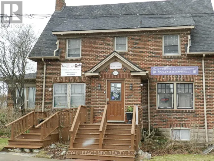 UNIT # 3 - 6981 LUNDY'S LANE W, Niagara Falls