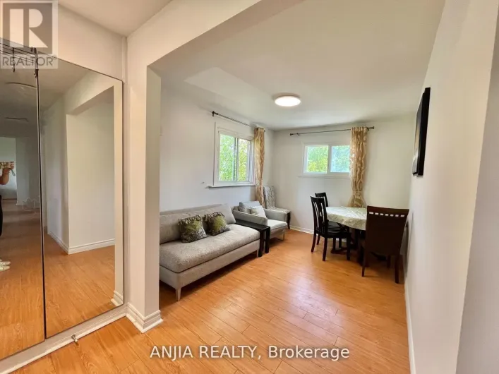 UNIT 3 BEDROOM 2 - 256 HOMEWOOD AVENUE, Toronto