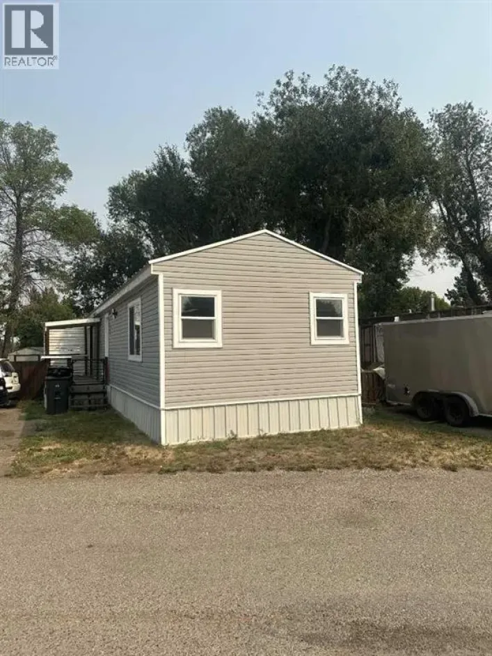 Unit 35, 5301 2nd Street, Coalhurst