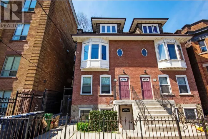 UNIT 4 - 1392 KING STREET W, Toronto