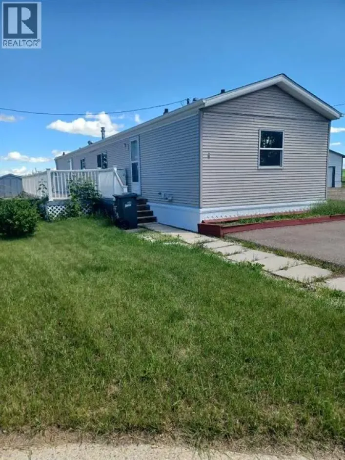 unit 4, 4506 50 Avenue, Bentley