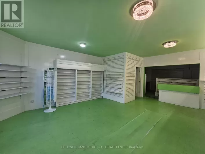 UNIT #4 - 4570 PENETANGUISHENE ROAD, Springwater