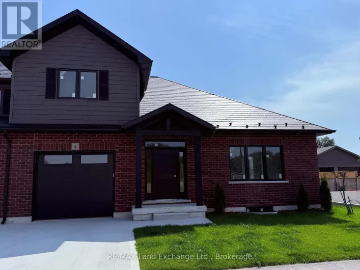 UNIT 4 - 8 GOLF LINKS ROAD, Kincardine