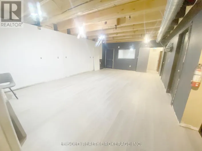 UNIT 4 - F - 117 RINGWOOD DRIVE, Whitchurch-Stouffville
