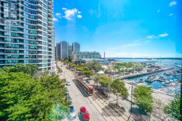 UNIT 601 - 250 QUEENS QUAY BOULEVARD W, Toronto
