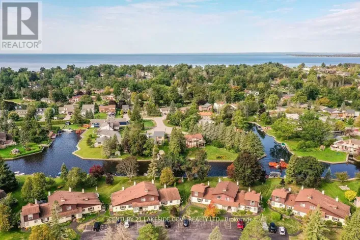 UNIT #7 - 70 LAGUNA PARKWAY, Ramara