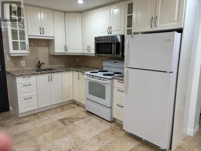 UNIT 8 - 611 GERRARD STREET E, Toronto
