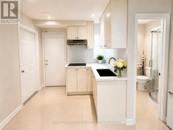 UNIT A - 20 GALLACHER AVENUE, Richmond Hill