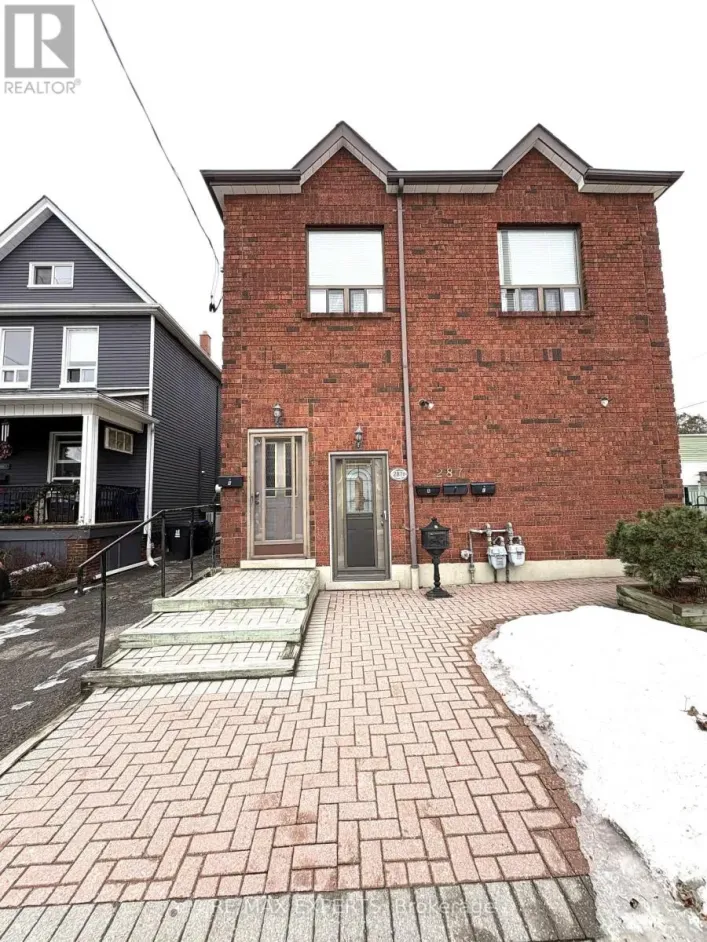 UNIT A - 287 SAMMON AVENUE, Toronto