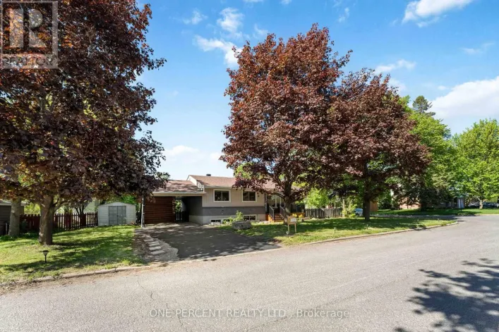 UNIT A AND UNIT B - 933 KINCAID COURT, Ottawa