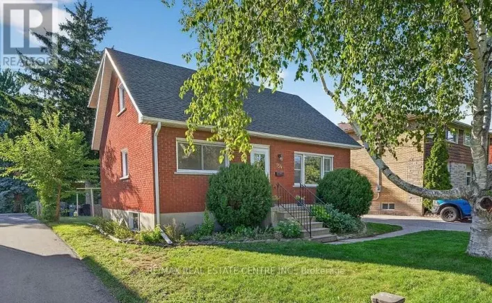 UNIT - B - 154 MONTGOMERY ROAD, Kitchener