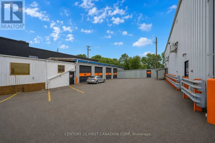 UNIT B - 400 WELLINGTON STREET N, Hamilton
