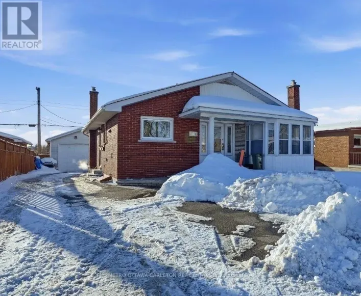 UNIT B - 704 CLAUDE STREET, Ottawa