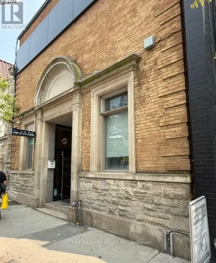 UNIT B - 711 QUEEN STREET E, Toronto