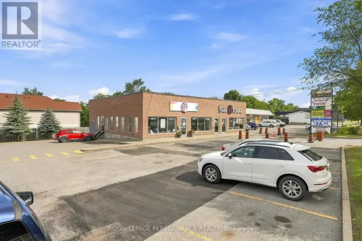 UNIT #W - 2095 ST JOSEPH BOULEVARD, Ottawa