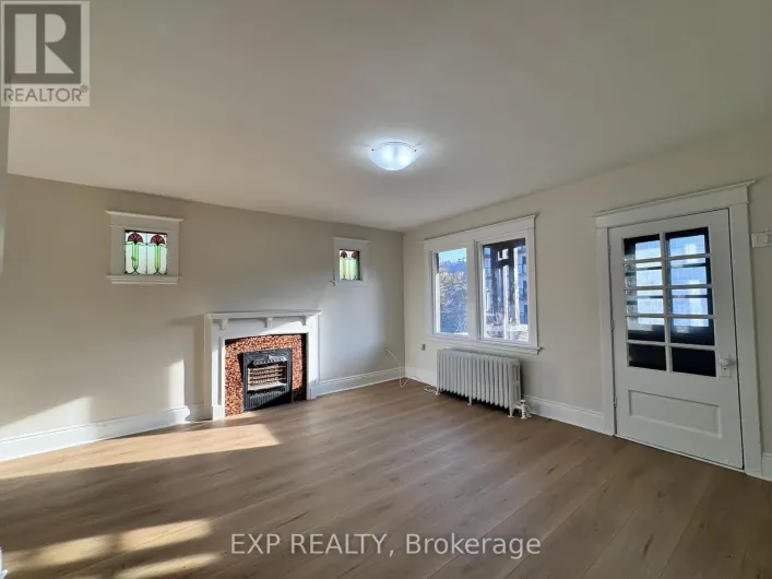 UNIT-6 - 321 HUNTER STREET, Hamilton