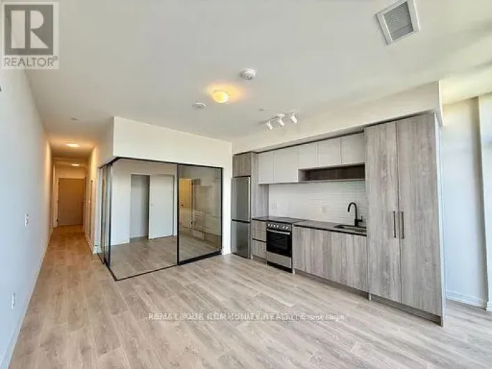 UPH 07 - 181 STERLING ROAD, Toronto