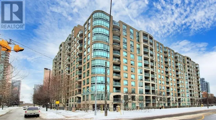 UPH06 - 8 PEMBERTON AVENUE, Toronto