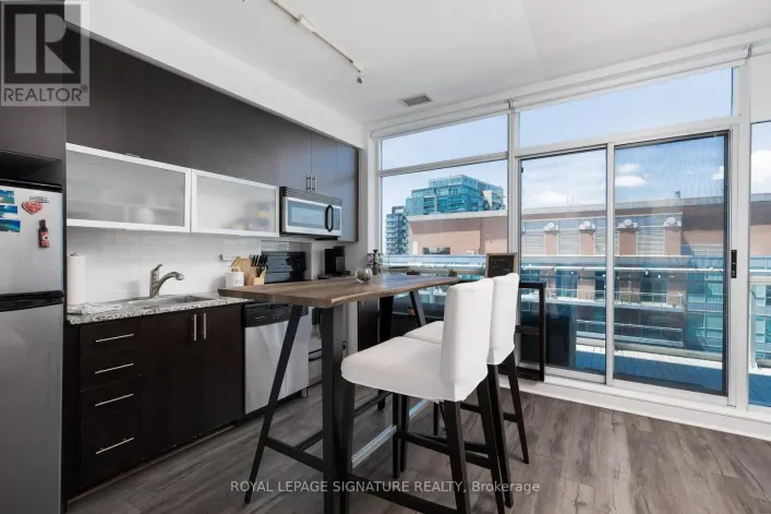 Apartment for rent: UPH11 - 80 WESTERN BATTERY ROAD, Toronto