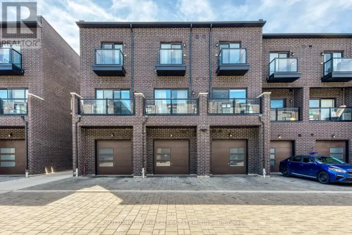 UPPER - 1 - 1774A LAWRENCE AVENUE W, Toronto