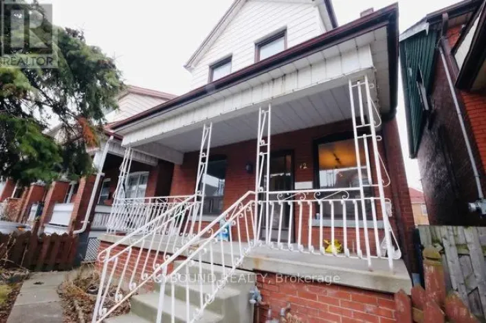 UPPER 1 - 72 SOMERSET AVENUE, Hamilton