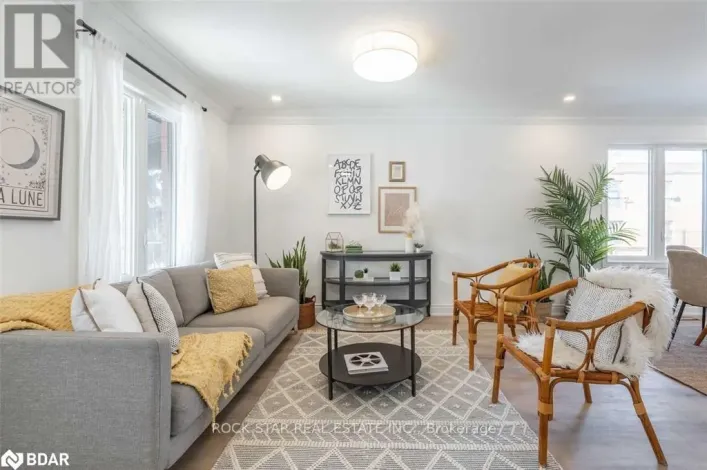 UPPER - 1 EDWARD STREET, Hamilton