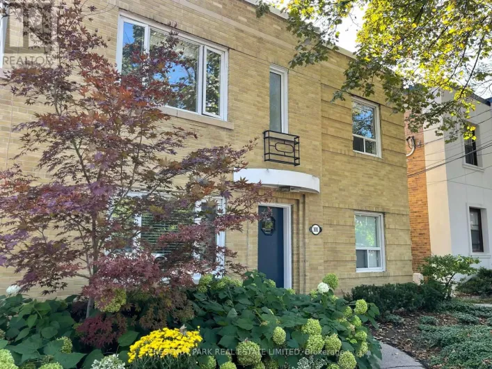 UPPER - 101 CHATSWORTH DRIVE, Toronto
