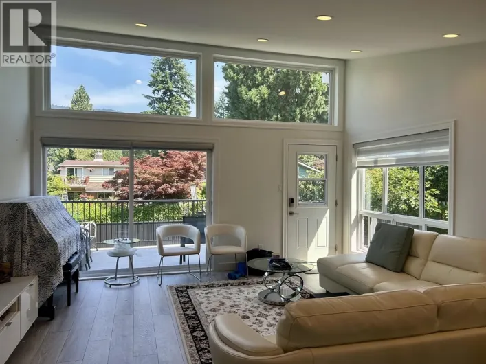Upper 1015 JEFFERSON AVENUE, West Vancouver