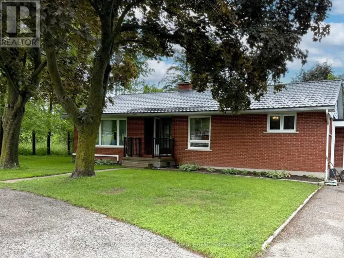 UPPER - 1043 PENETANGUISHENE ROAD, Oro-Medonte
