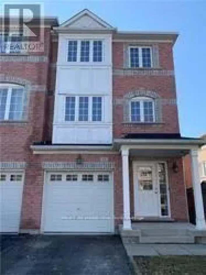 UPPER - 11 ETIENNE STREET, Toronto