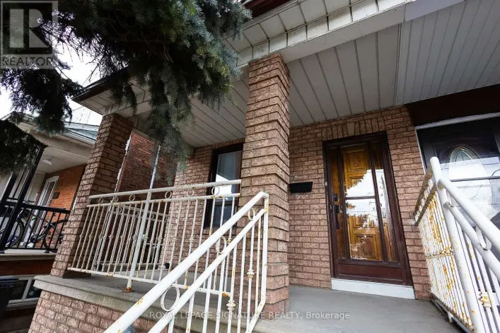 UPPER - 1149 DUFFERIN STREET, Toronto