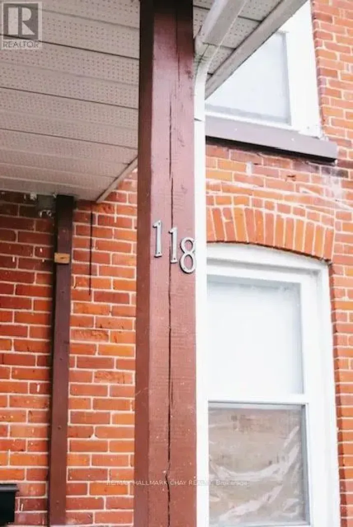 UPPER - 118 MULCASTER STREET, Barrie