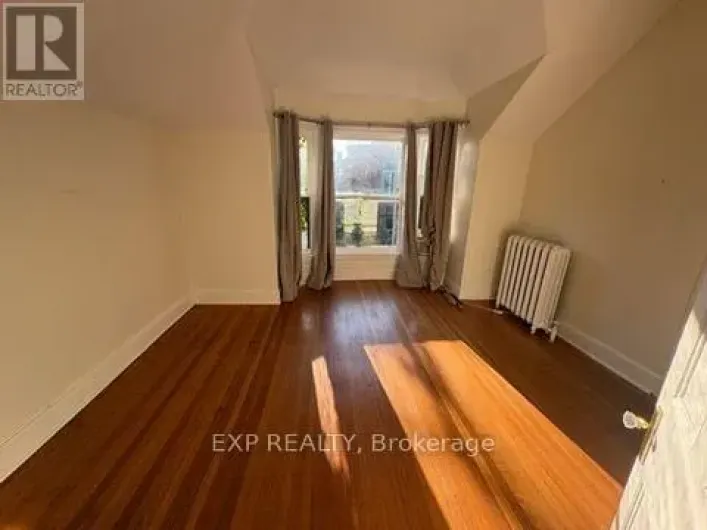 UPPER - 118 STINSON STREET, Hamilton