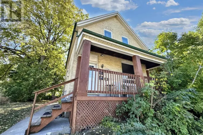 UPPER - 119 MCCLARY AVENUE, London South