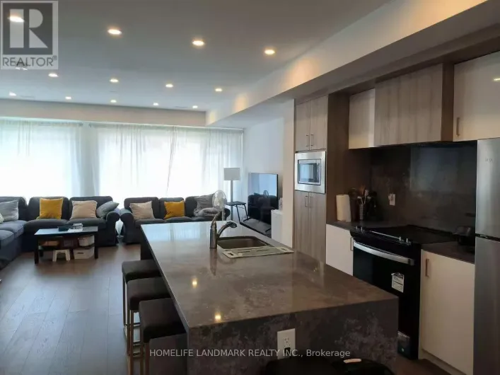 UPPER - 12 PERSICA STREET, Richmond Hill