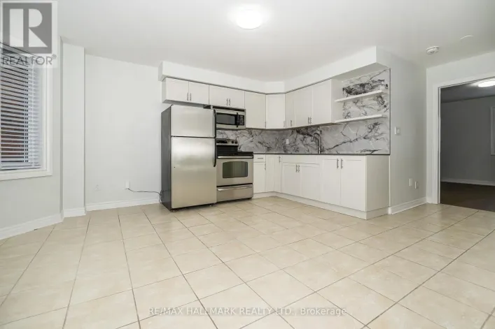 UPPER - 125 VIELLA STREET, Toronto