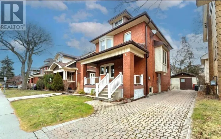 UPPER - 133 EASTBOURNE AVENUE, Hamilton