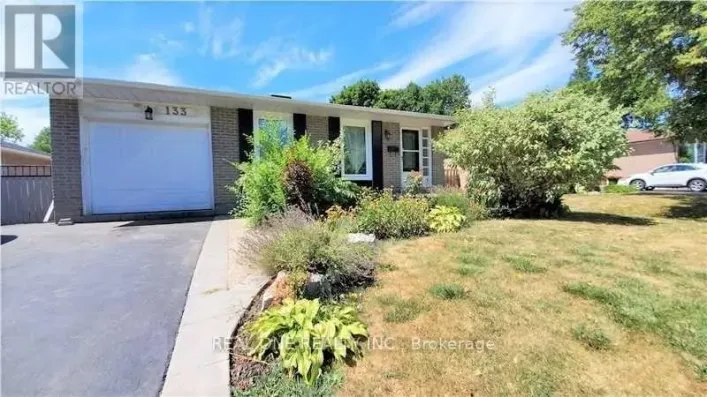 #UPPER - 133 MCCRANEY STREET, Oakville