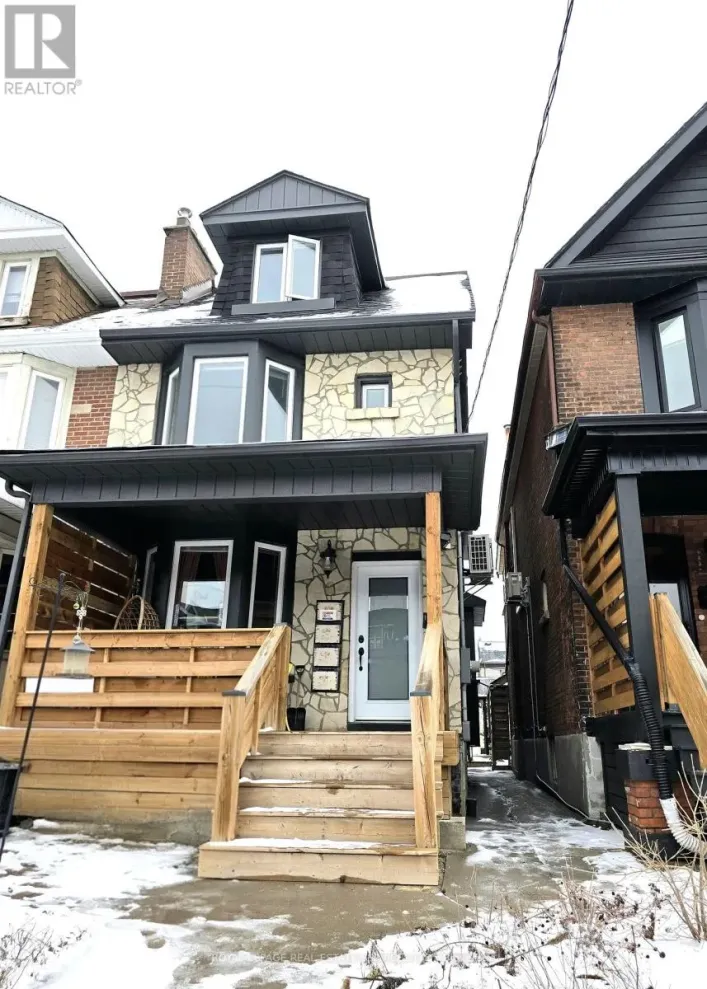 UPPER - 1399 LANSDOWNE AVENUE, Toronto