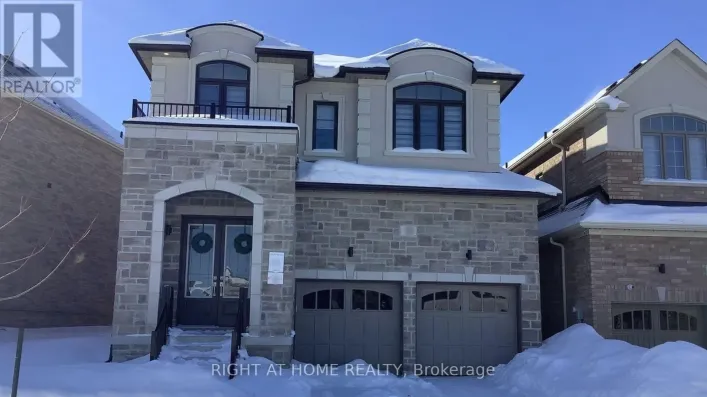 UPPER - 14 CONNELL DRIVE, Georgina