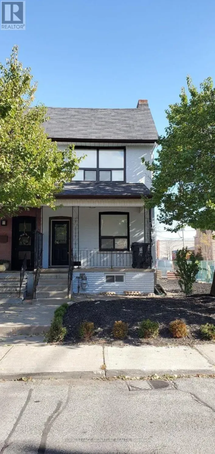 UPPER - 151 CAMPBELL AVENUE, Toronto