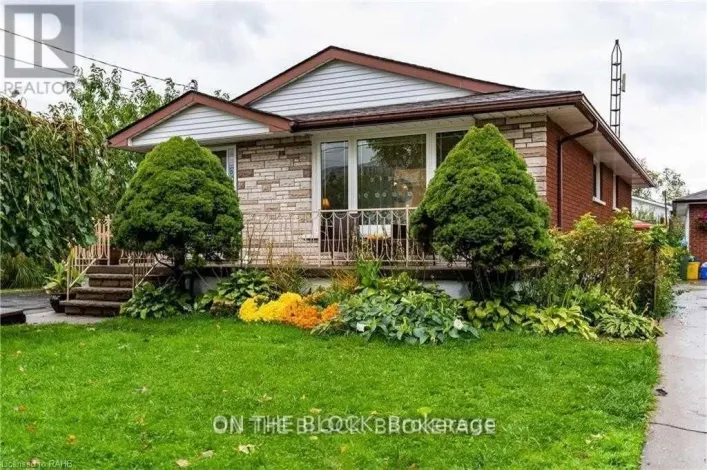 UPPER - 151 NUGENT DRIVE, Hamilton