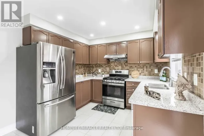 UPPER - 17 ROADMASTER LANE, Brampton
