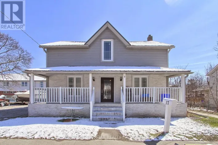UPPER - 17 ROYAL STREET, Oshawa