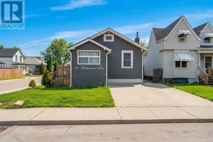 UPPER - 171 BRITANNIA AVENUE, Hamilton
