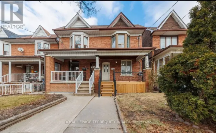 UPPER - 185 LAUGHTON AVENUE, Toronto