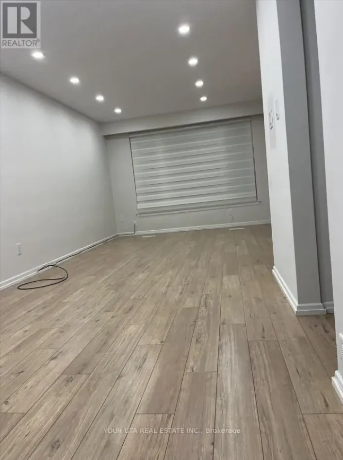 UPPER - 1867 SANDGATE CRESCENT, Mississauga