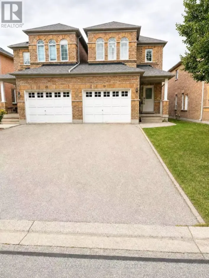 UPPER - 19 CASABEL DRIVE, Vaughan