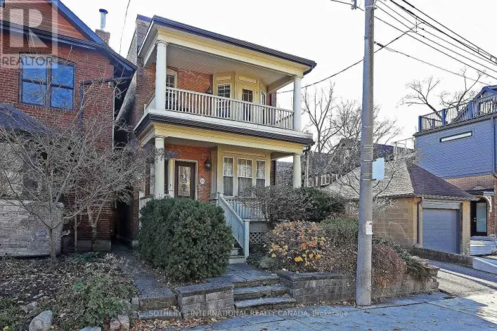 UPPER - 19 MELGUND ROAD, Toronto